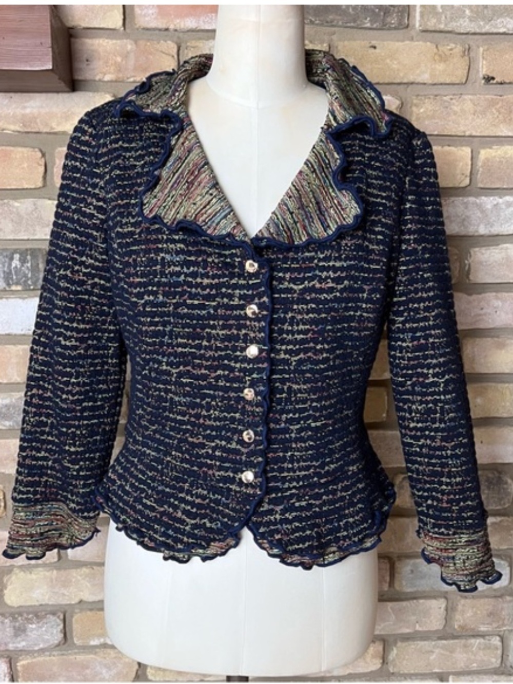 Vintage Joseph Ribkoff Textured Knit Ruffle Jacket – Size 6. - Picture 7 of 16